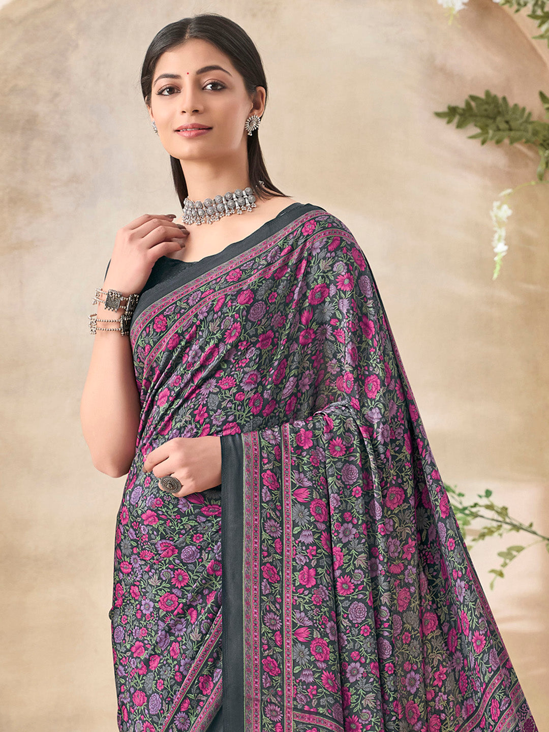 NOZ2TOZ Women's Crepe Black Printed Designer Saree With Blouse Piece - Distacart
