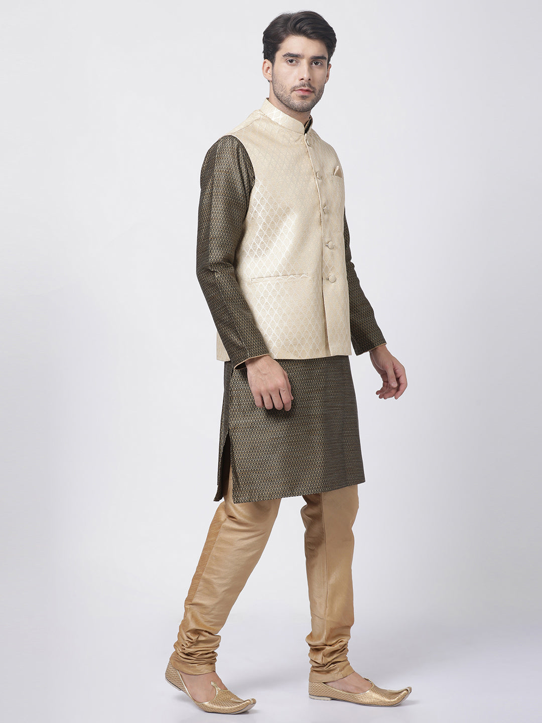 VM by Vastramay Men's Black Silk Blend Jacket, Kurta And Pyjama Set - Distacart
