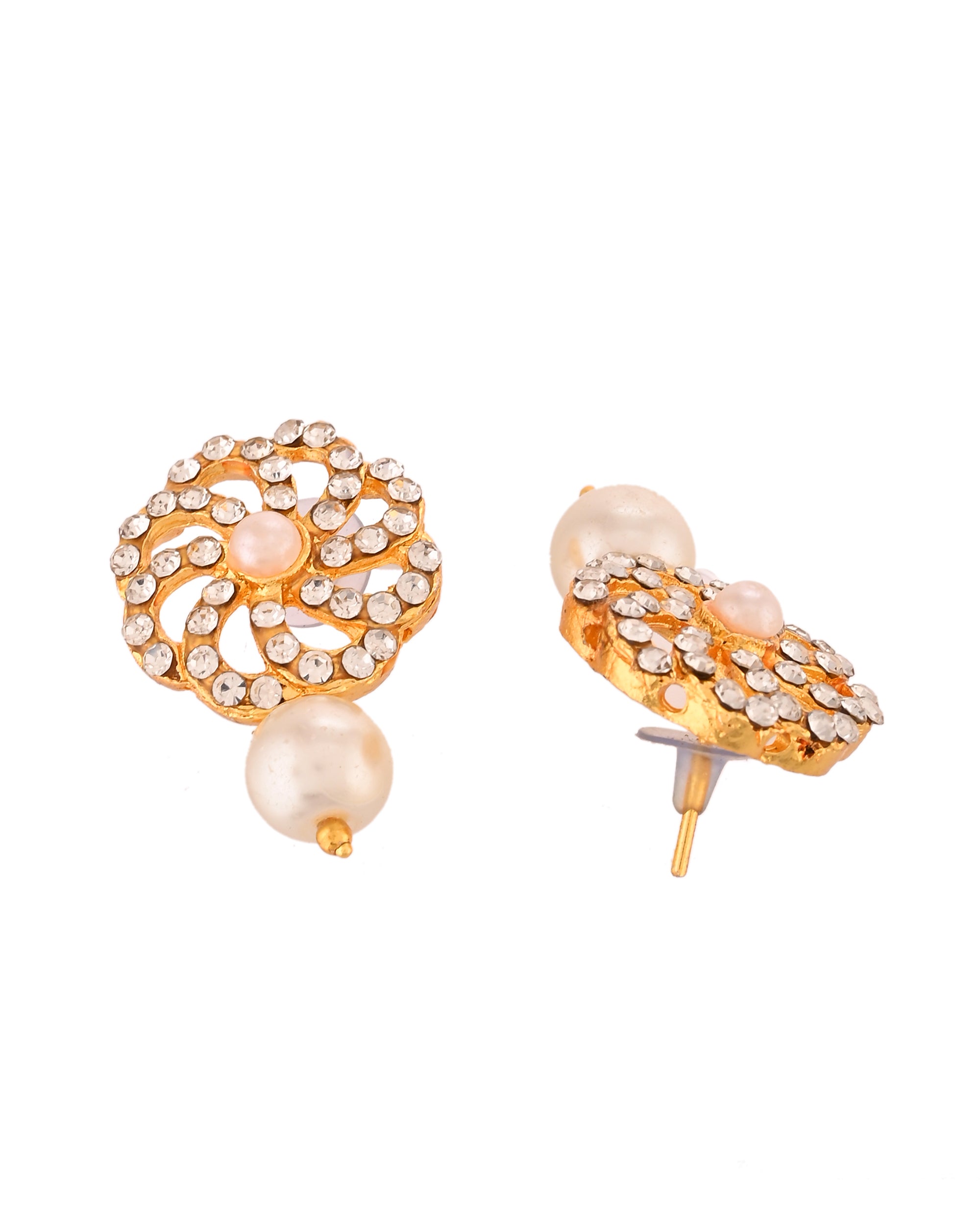 VOJ Gold Polished Stone And Pearl Studded Traditional Chokar Set