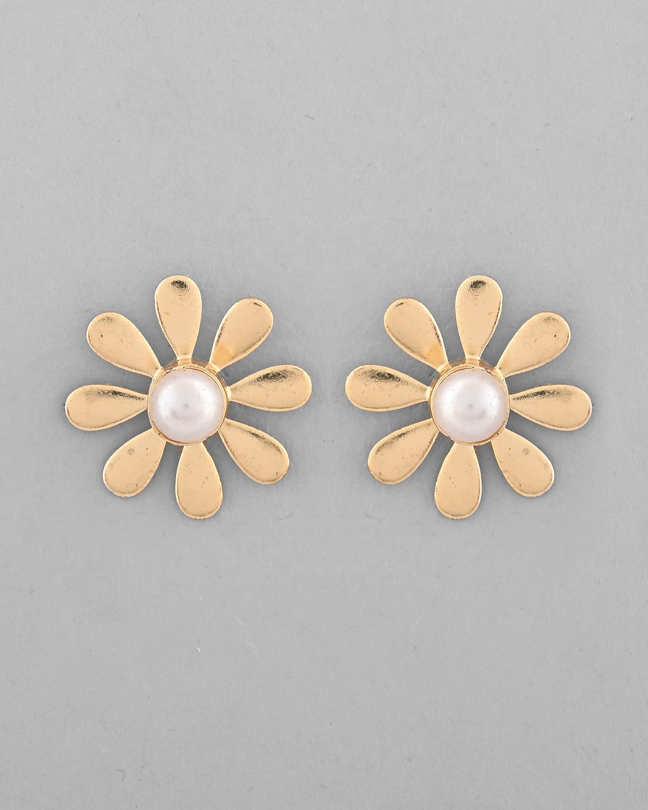 VOJ Gold Plated Flower Shaped Pearl Stud Earrings