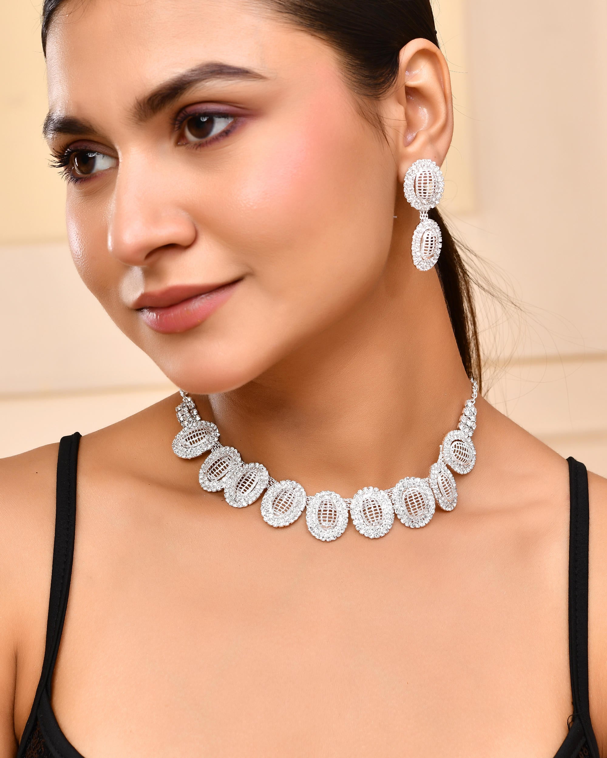 VOJ Silver-Plated Stones Studded Oval Shaped Jewellery Set - Distacart