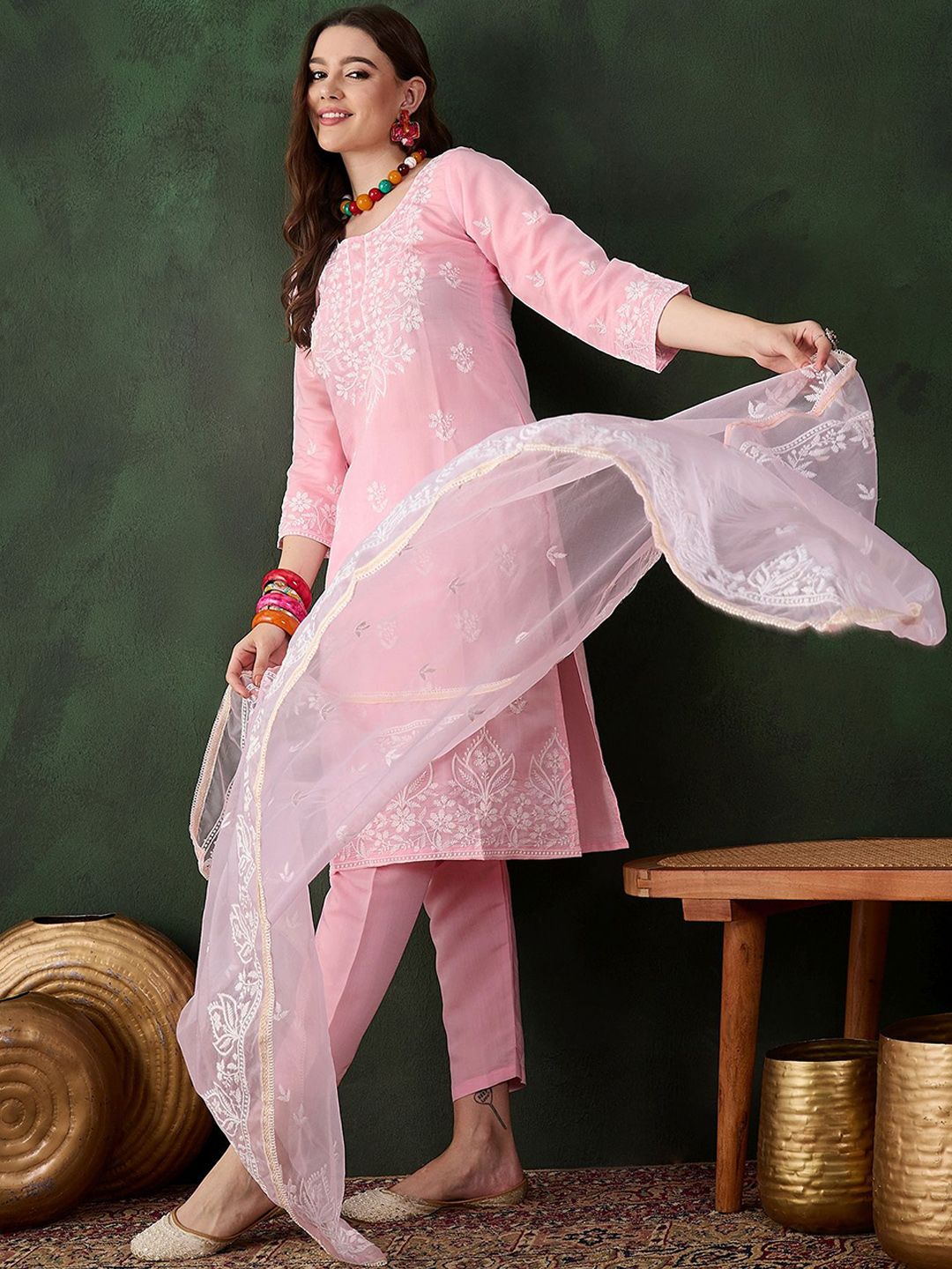 Sangria Pink and White Floral Embroidered Thread Work Cotton Kurta & Trouser With Dupatta - Distacart