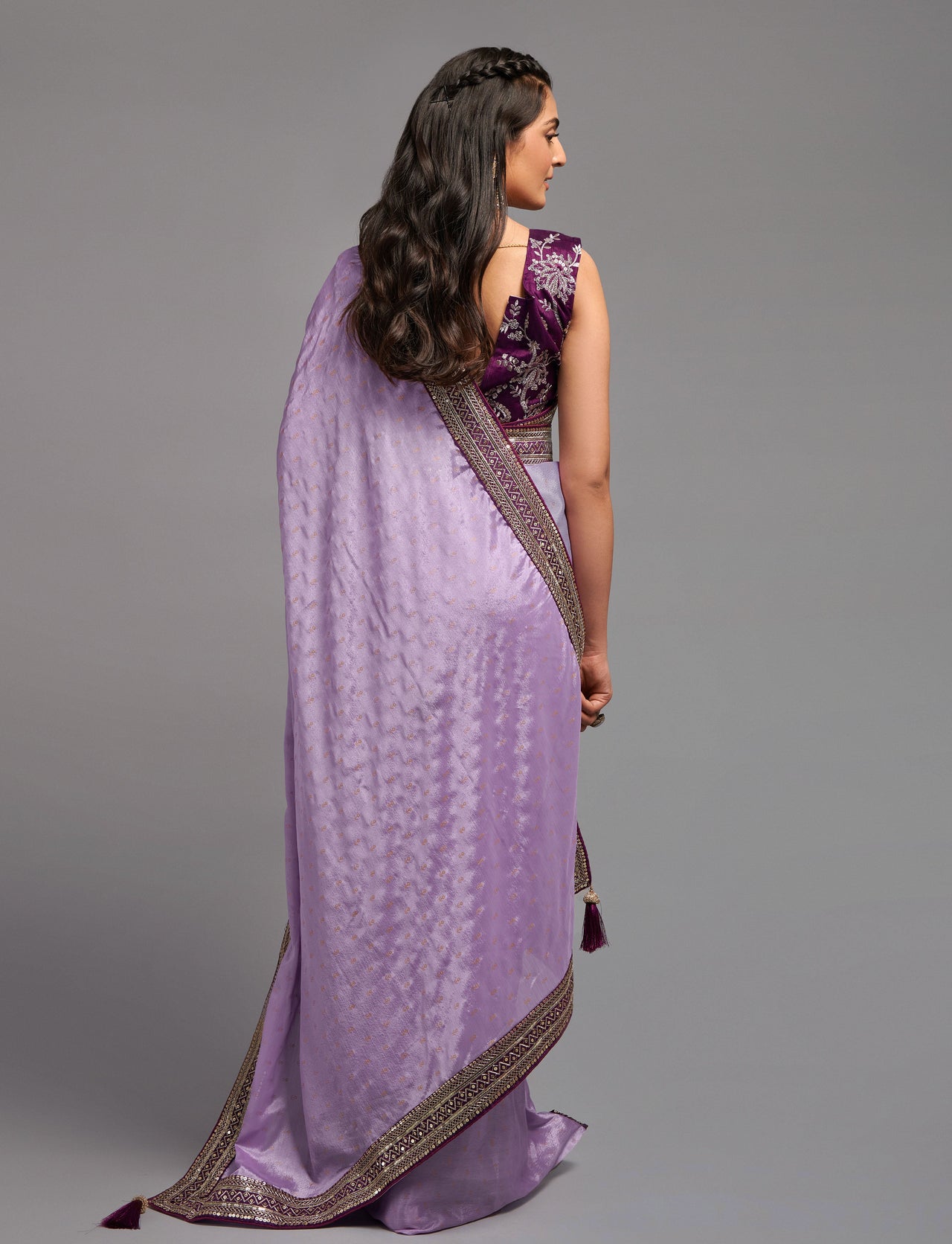 NOZ2TOZ Women Party Wear Premium Chinon Silk Saree with Unstitched Blouse - Onion
