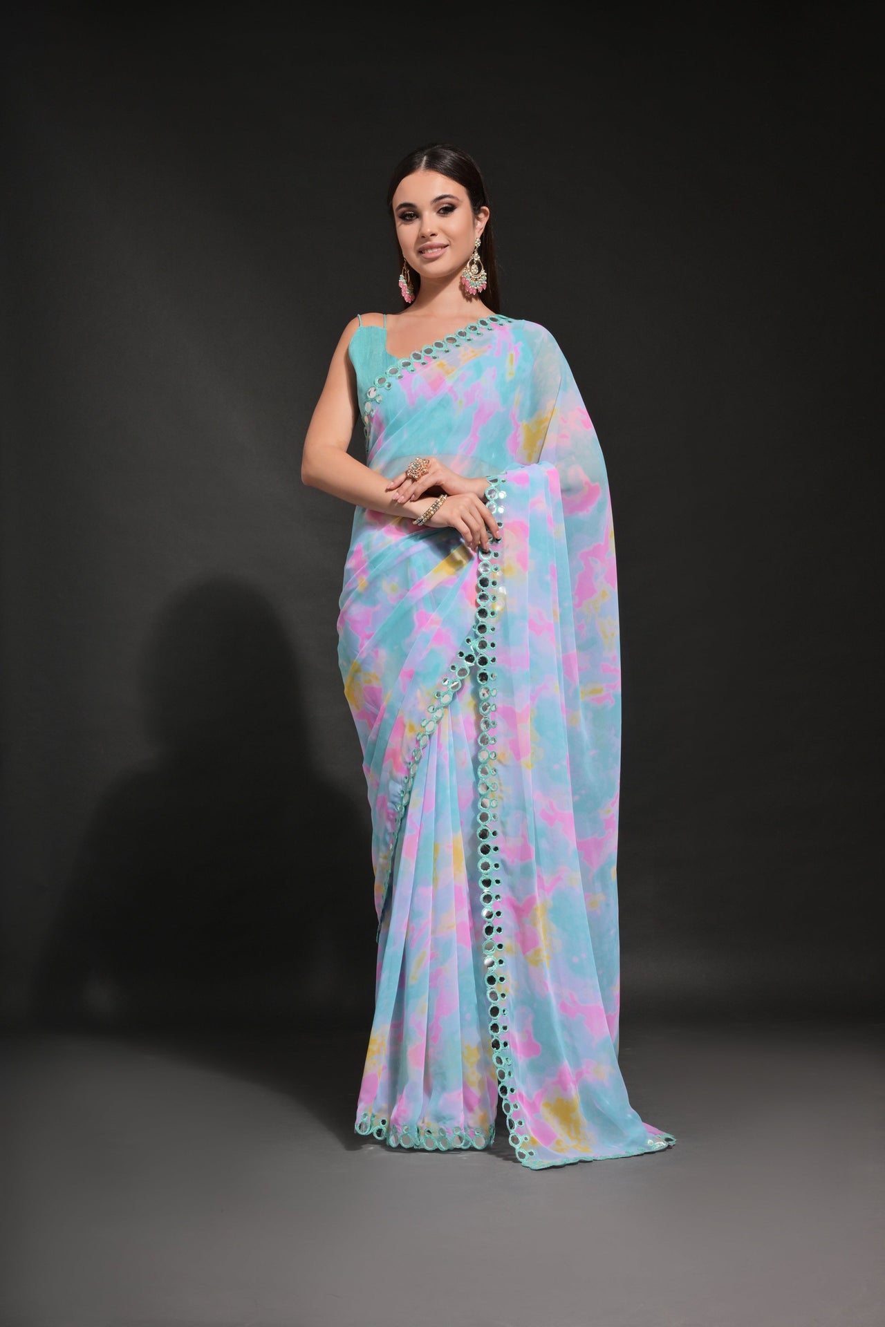 NOZ2TOZ Women Party Wear Prizm Printed Georgette Saree with Unstitched Blouse - Firozi