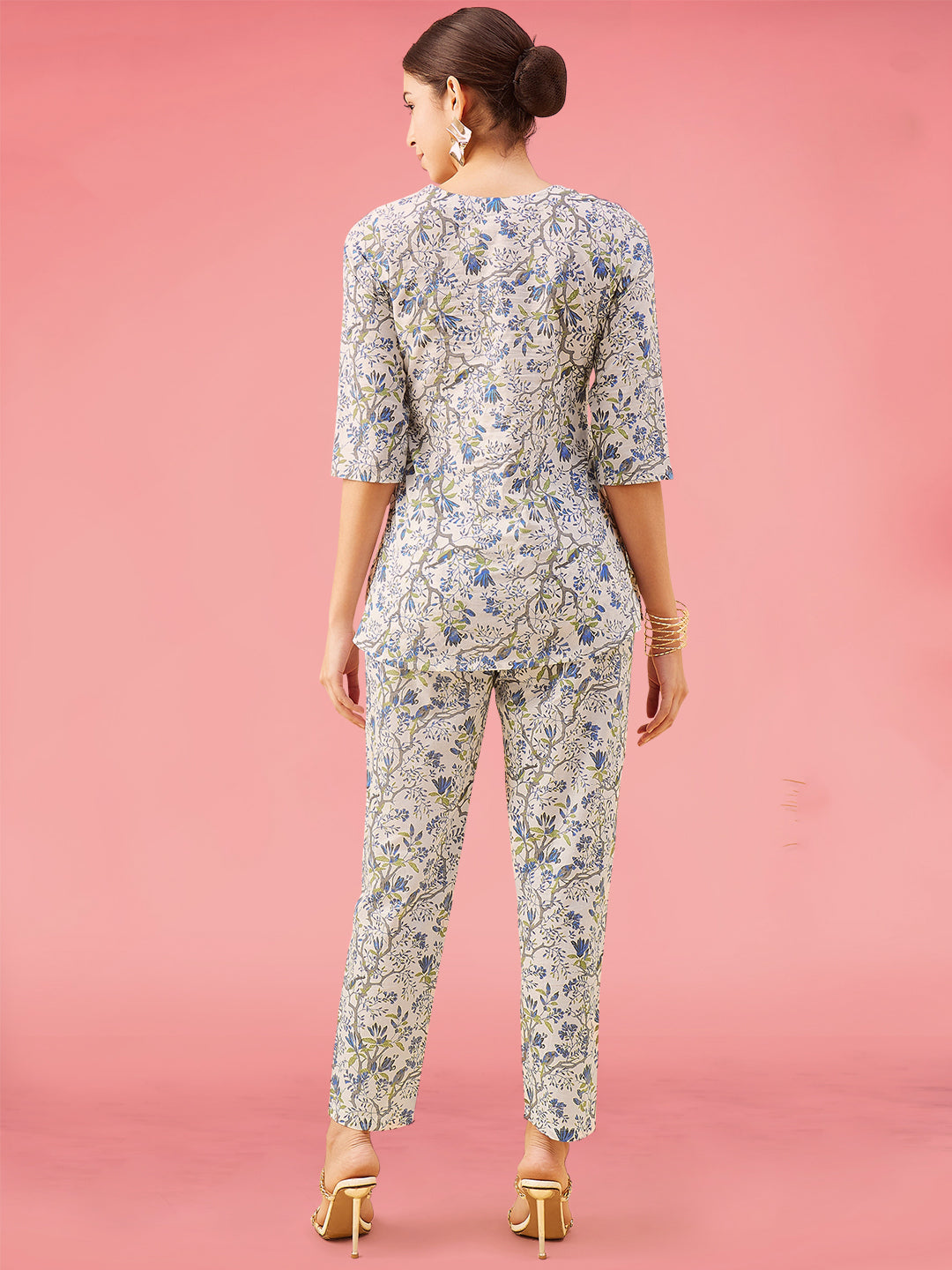NOZ2TOZ Women Party Wear Flower Printed Co-Ord Set With Pant - White