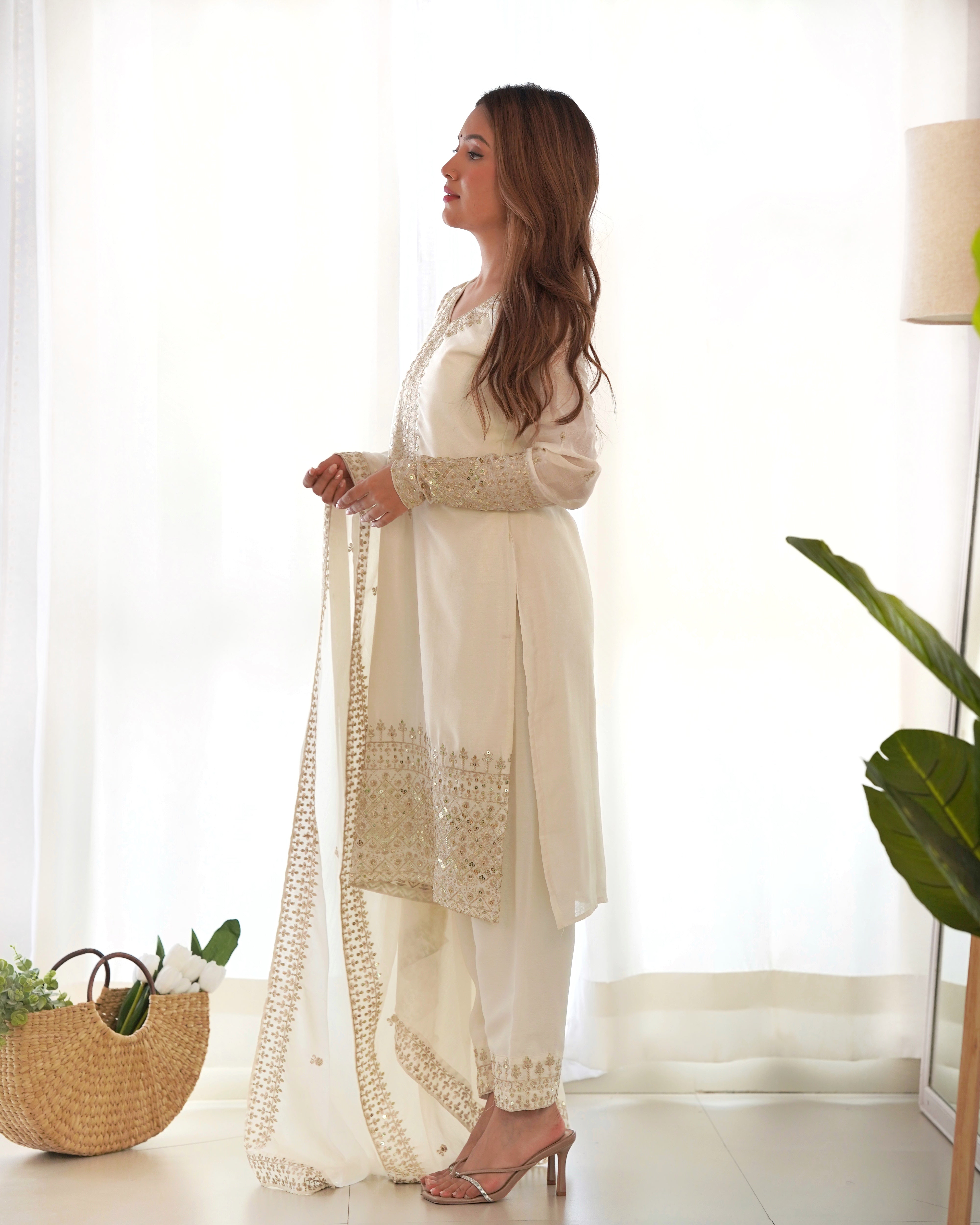 Lorenvalley Chinon Silk Embroidery Sequence zari work Kurta Pant with Dupatta Set - White - Distacart