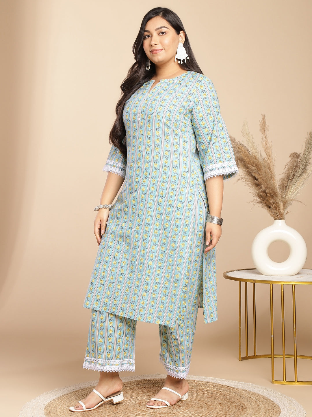 Janasya Regular Cotton Cambric Light Blue Floral Notch Neck Kurta Set