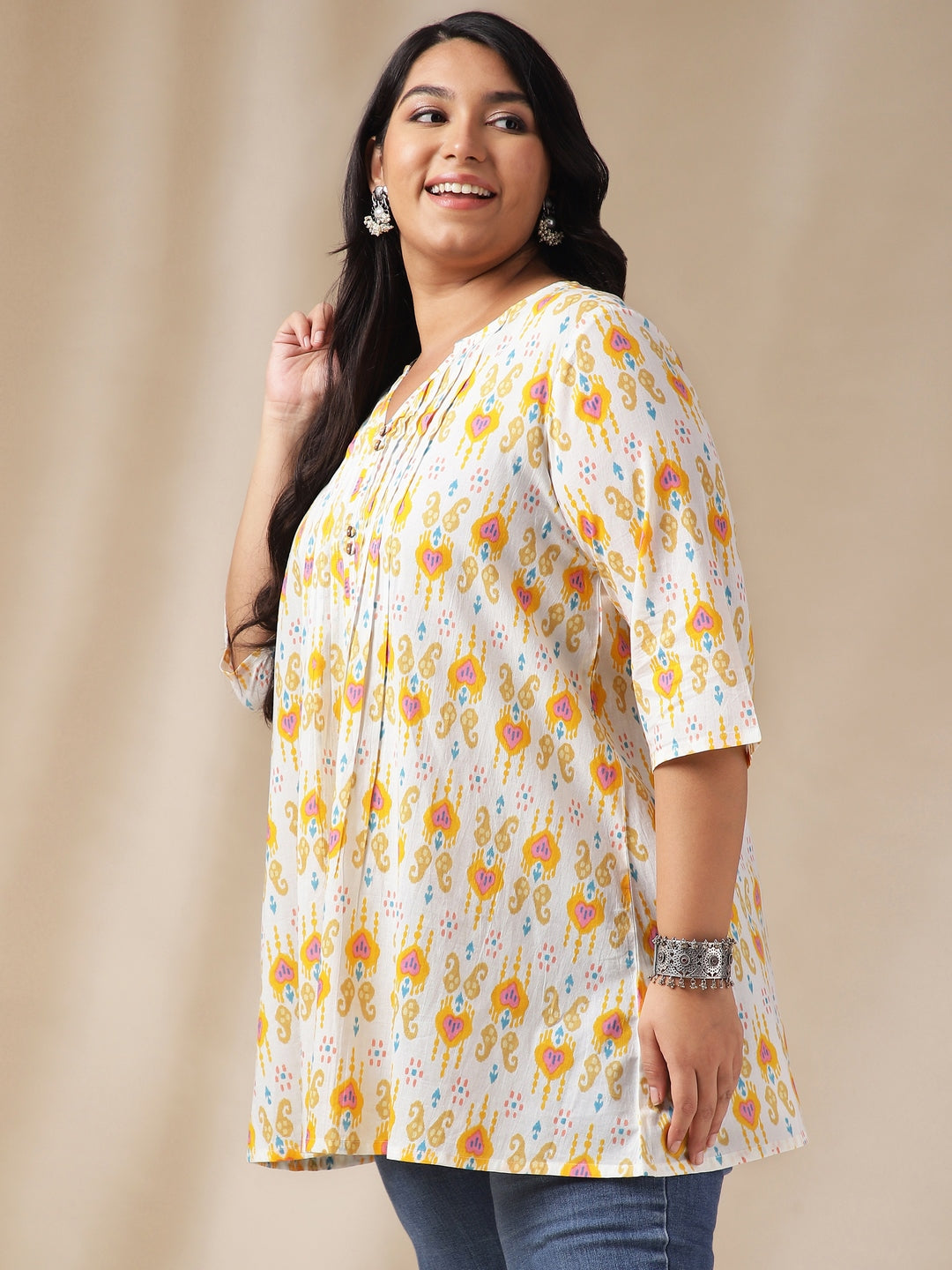 Janasya Pleated Cambric Off White Ikkat Notch Neck Tunic - Distacart
