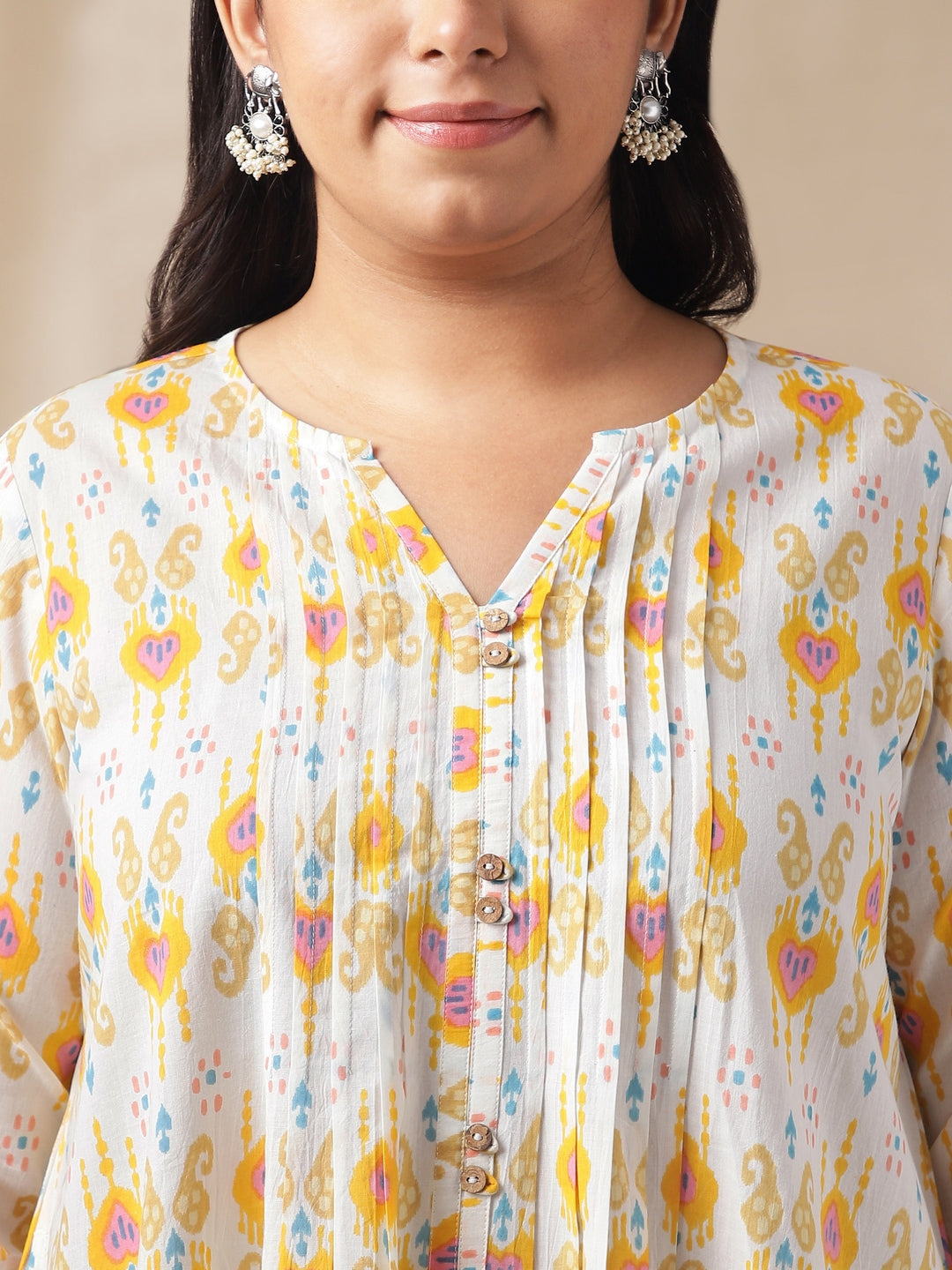Janasya Pleated Cambric Off White Ikkat Notch Neck Tunic - Distacart