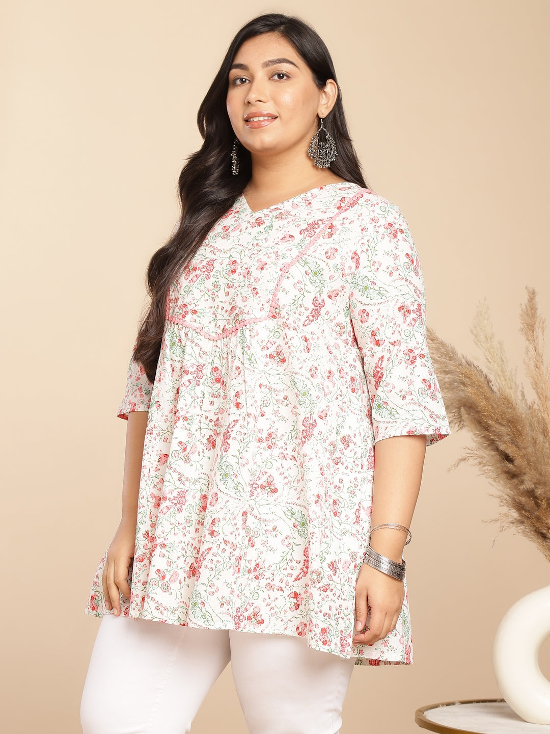 Janasya A-Line Cambric White Floral V-Neck Tunic
