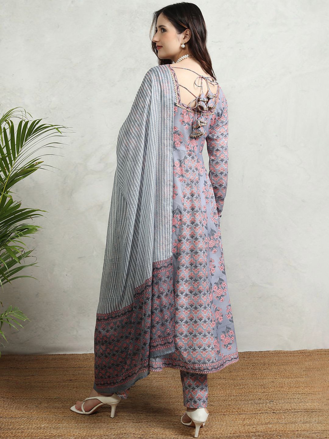 Vishudh Women Floral Printed Regular Pure Cotton Kurta with Trousers & With Dupatta - Distacart