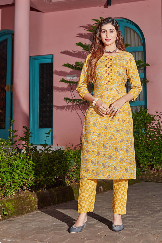 Malishka Women's Yellow Cotton Blend Digital Print & Handwork Kurta Set