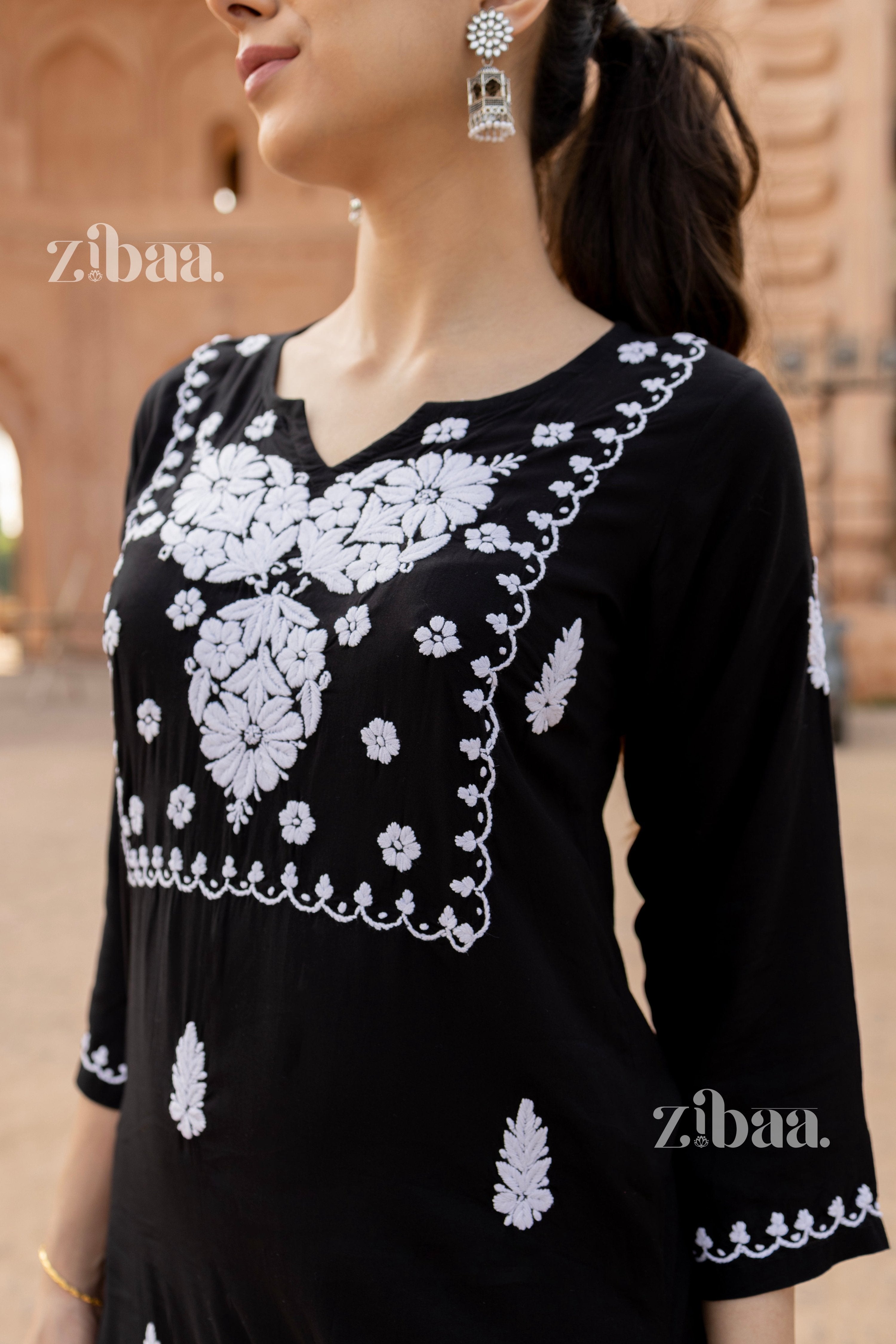 Zibaa Modal White & Black Chikankari Kurti