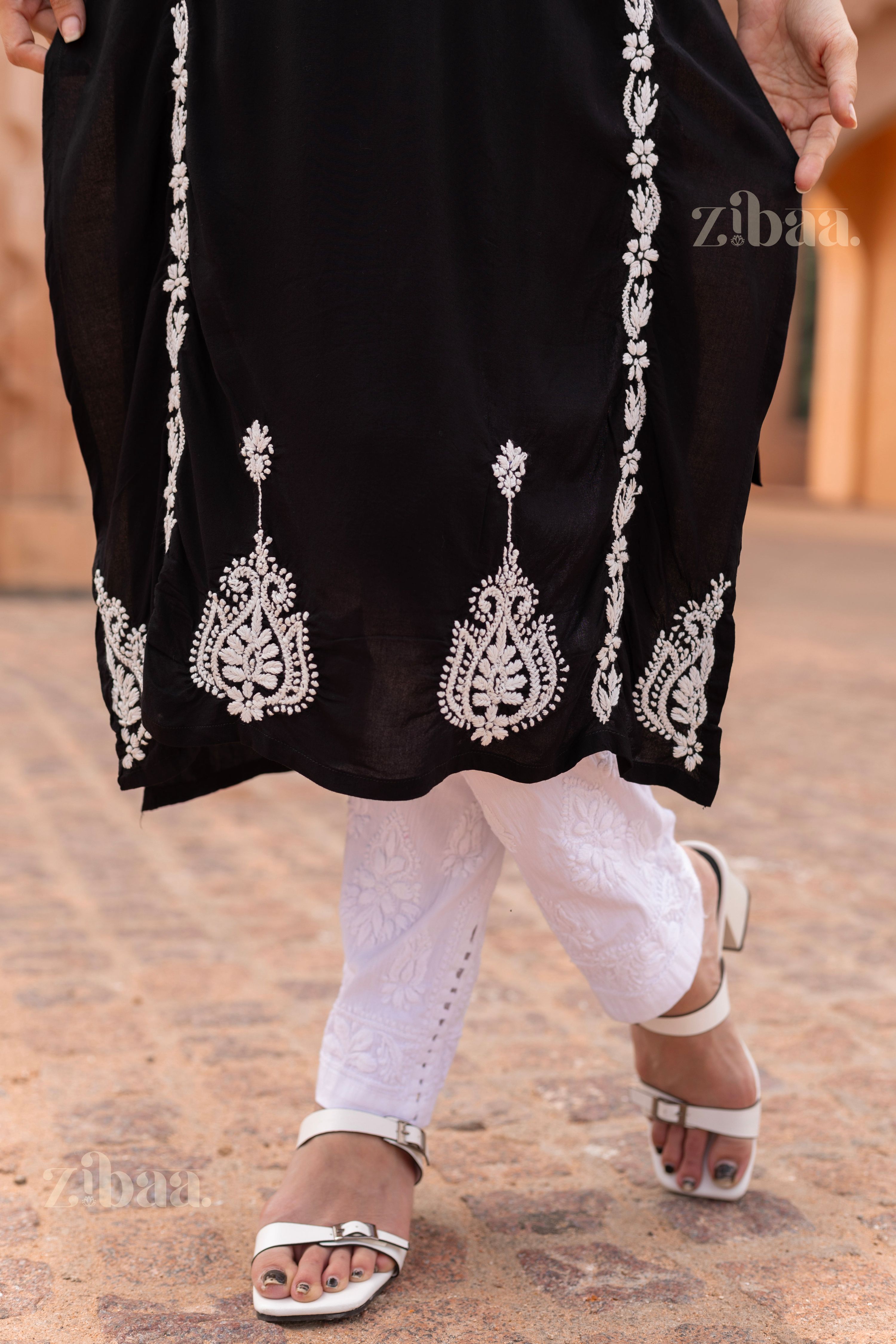 Zibaa Modal Black Chikankari Kurti