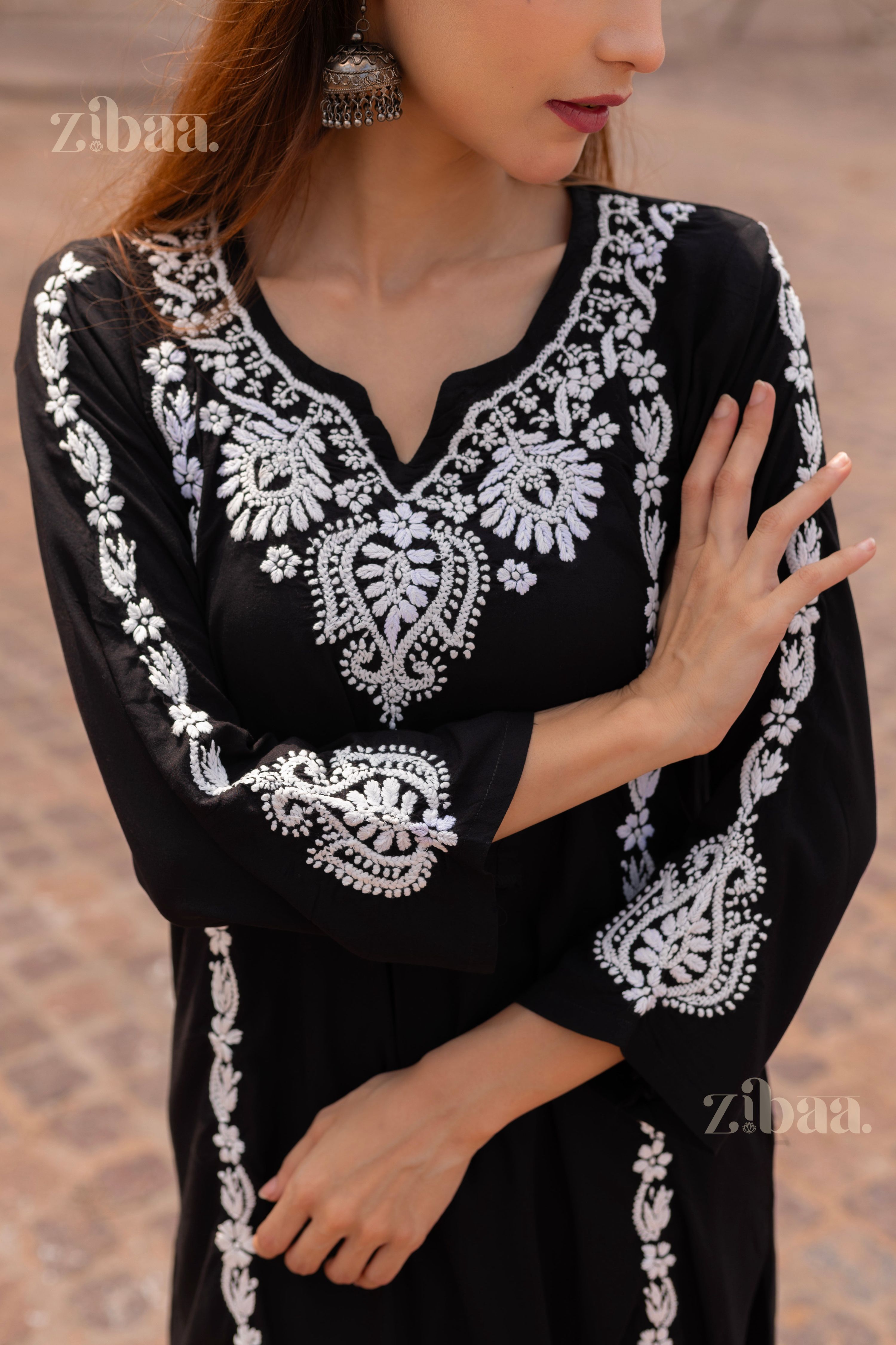 Zibaa Modal Black Chikankari Kurti