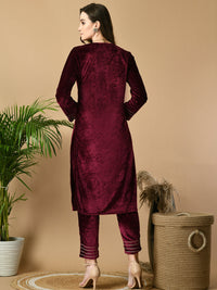Thumbnail for Myshka Women's Magenta Velvet Kurta With Trousers Party Sets - Distacart