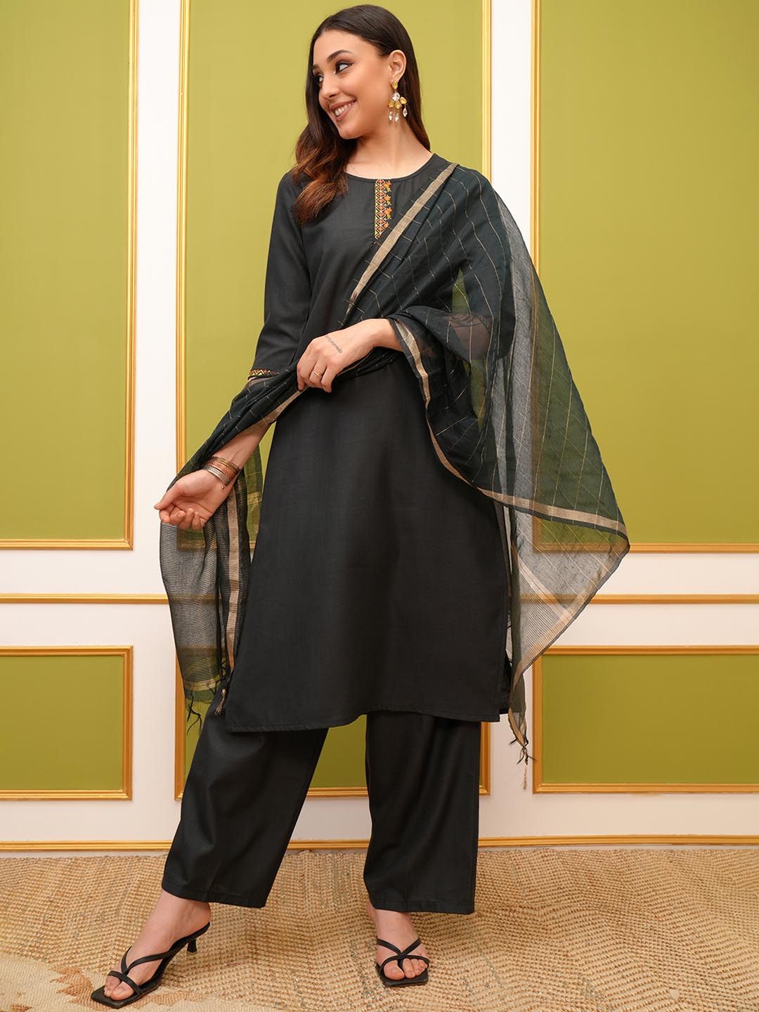 Vishudh Green Embroidered Thread Work Kurta with Palazzo & Dupatta - Distacart