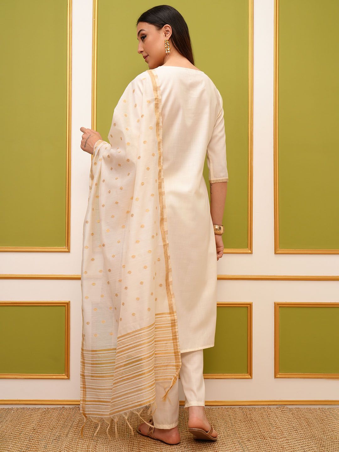 Vishudh Cream Regular Thread Work Kurta with Trousers & With Dupatta