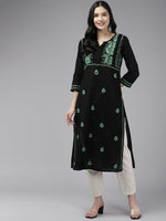Thumbnail for ADA Women Ethnic Motifs Embroidered Cotton Chikankari Floral Kurta - Distacart