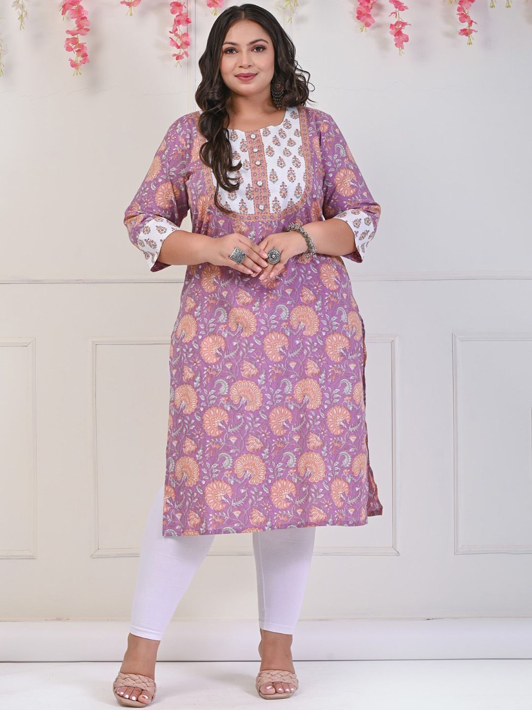 Swasti Plus Size Floral Printed Pure Cotton Kurta