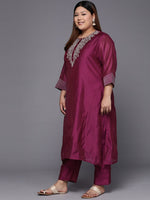 Thumbnail for Sztori Plus Size Yoke Design Regular Sequinned Chanderi Silk Kurta & Trousers With Dupatta - Distacart