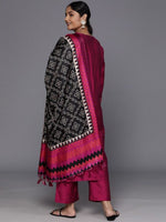 Thumbnail for Sztori Plus Size Yoke Design Regular Patchwork Kurta With Trousers & Dupatta - Distacart