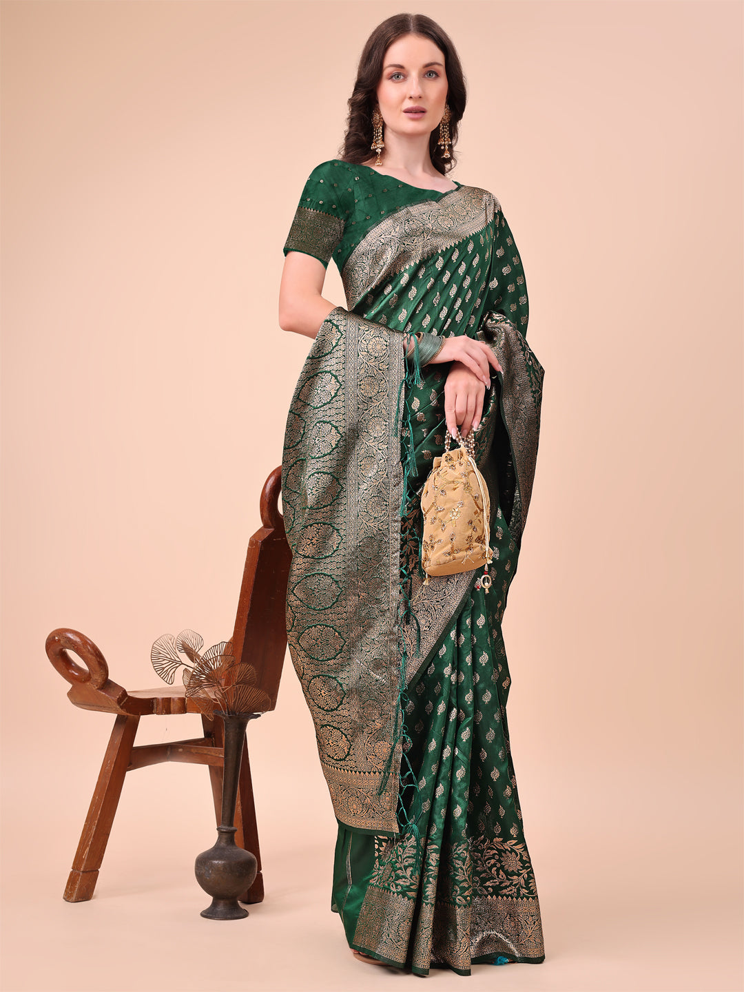 Aanika Women Green Lichi Silk Saree With UnStiched Blouse - Distacart