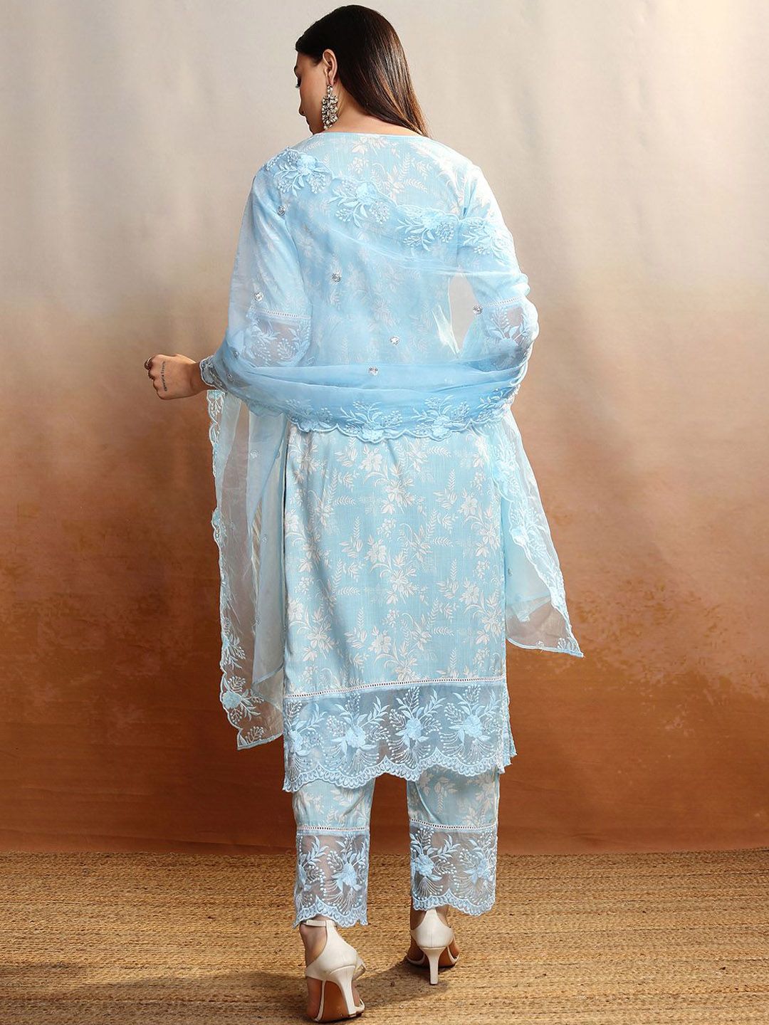 Vishudh Women Floral Embroidered Regular Thread Work Kurta with Trousers & With Dupatta - Distacart