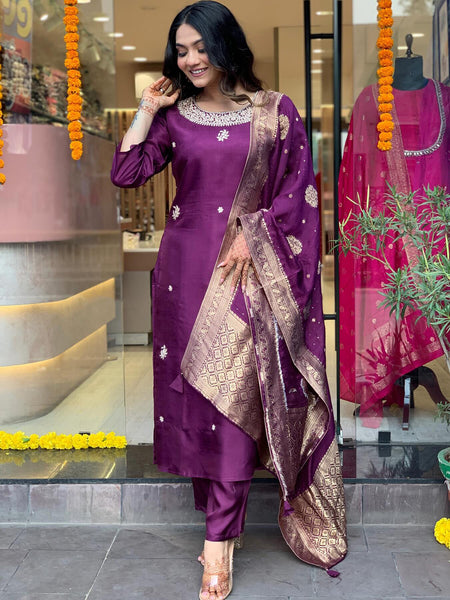 Kalini Ethnic Motifs Printed Kurta with Trousers & Dupatta - Distacart