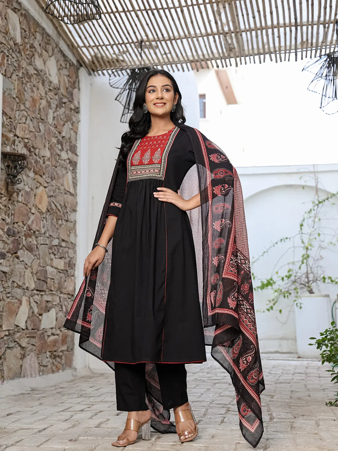 Yufta Black Cotton A Line Gathered Or Pleated Kurta Dupatta Set - Distacart