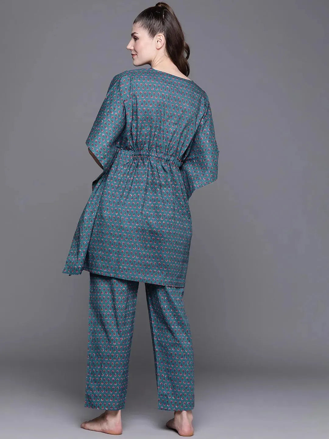 https://cdn.shopify.com/s/files/1/0341/4805/7228/files/blue-printed-cotton-night-suit-libas-3-27530522132630.jpg?v=1738399830