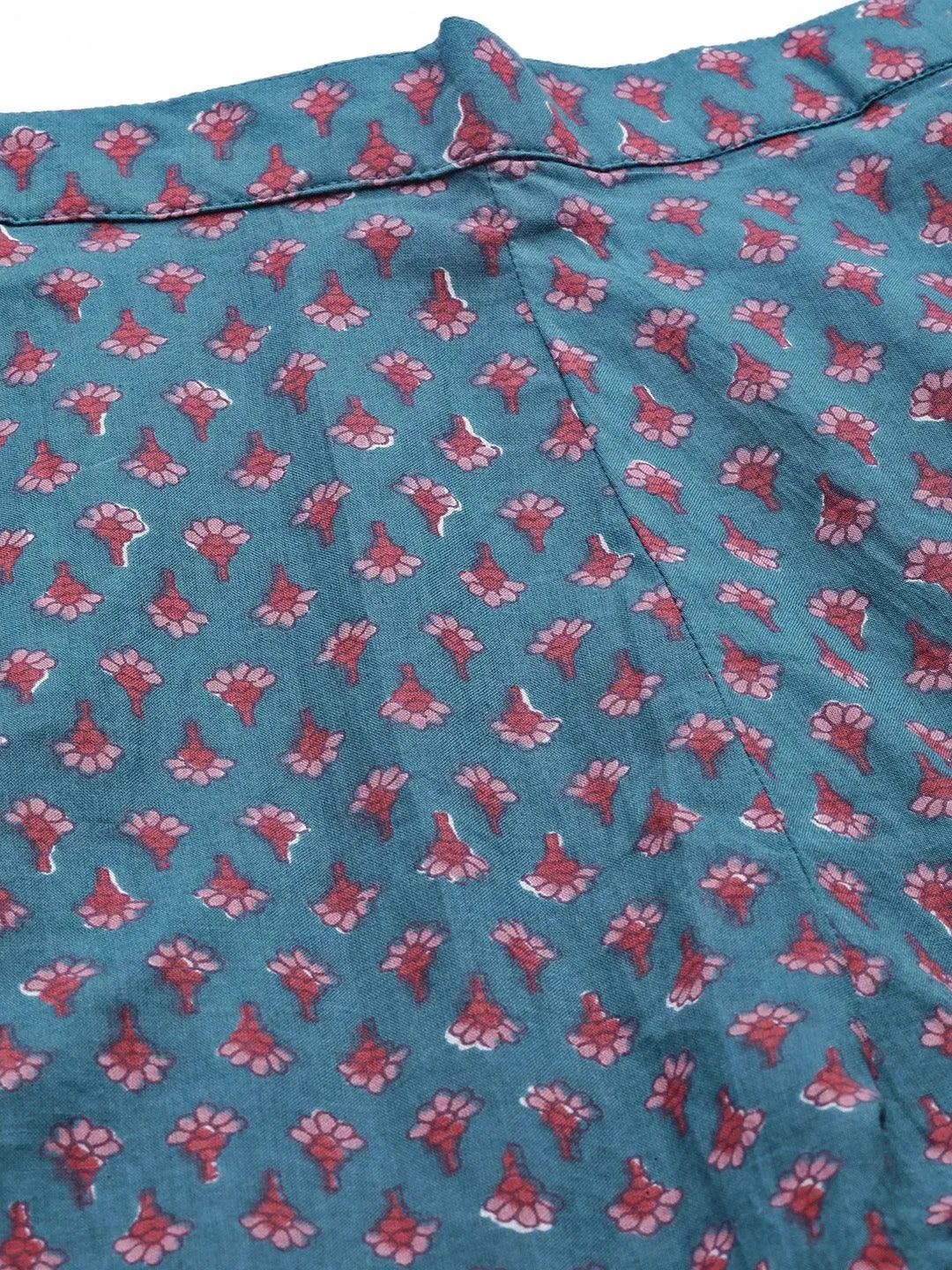 https://cdn.shopify.com/s/files/1/0341/4805/7228/files/blue-printed-cotton-night-suit-libas-5-27530522820758.jpg?v=1738399830