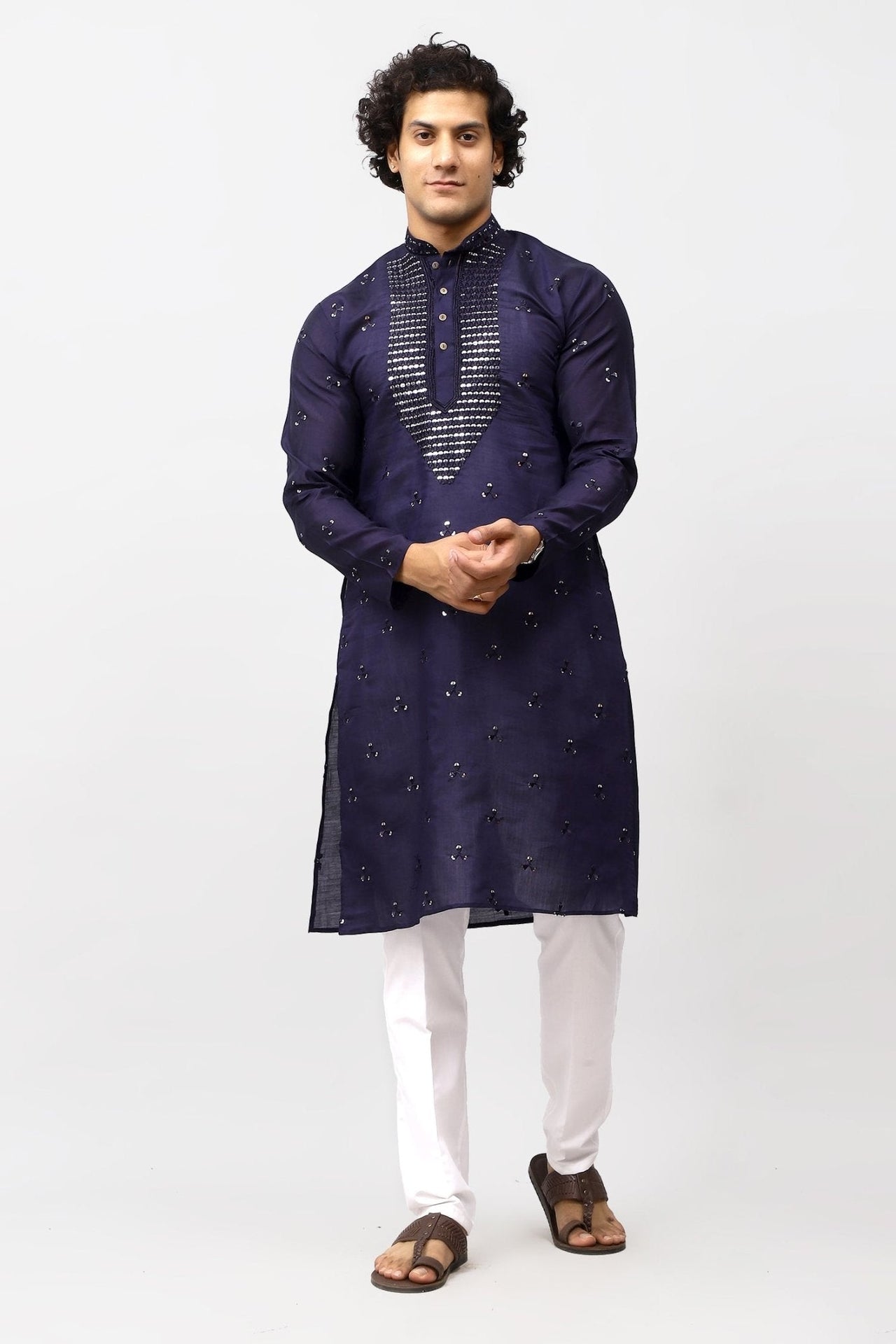 Bluesaanchi Men's Navy Blue Kurta Set with Embroidery Motif
