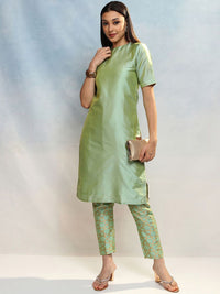 Thumbnail for Vishudh Women Regular Kurta with Trousers