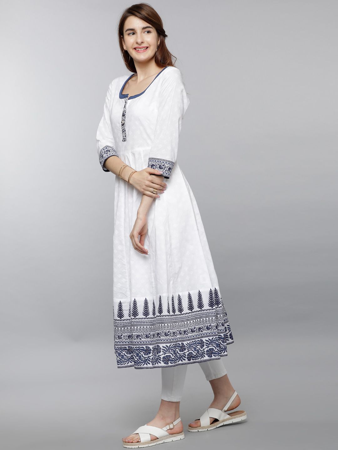 Vishudh Women White & Navy Blue Printed Anarkali Kurta - Distacart