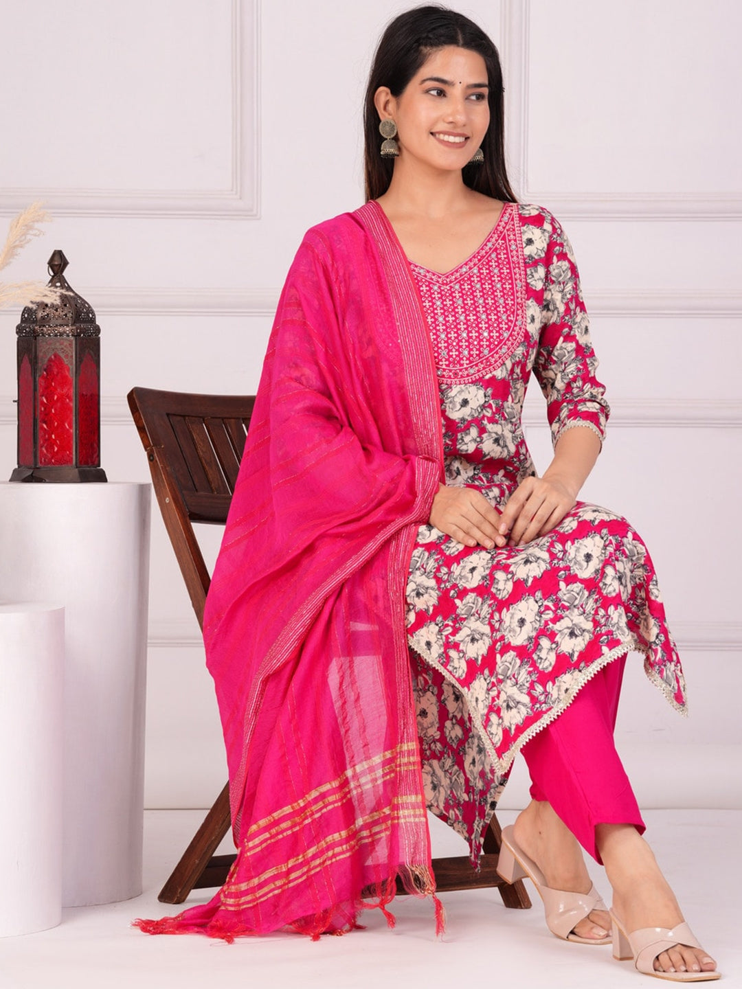 Women Floral Printed Regular Straight Kurta & Palazzos With Dupatta (Pink) - Rasiya