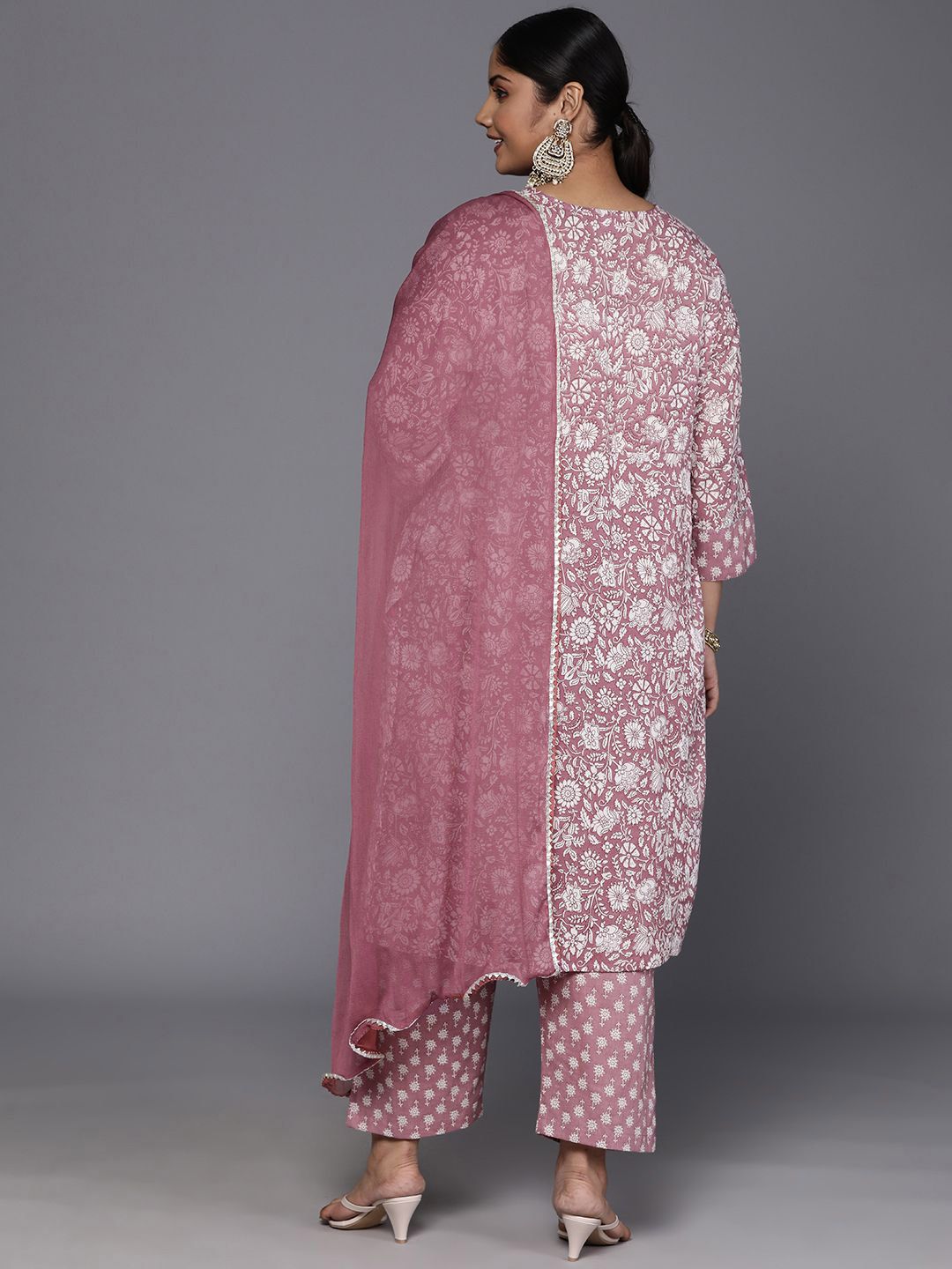 Sztori Plus Size Floral Printed Sequinned Pure Cotton A Line Kurta & Trousers With Dupatta - Distacart