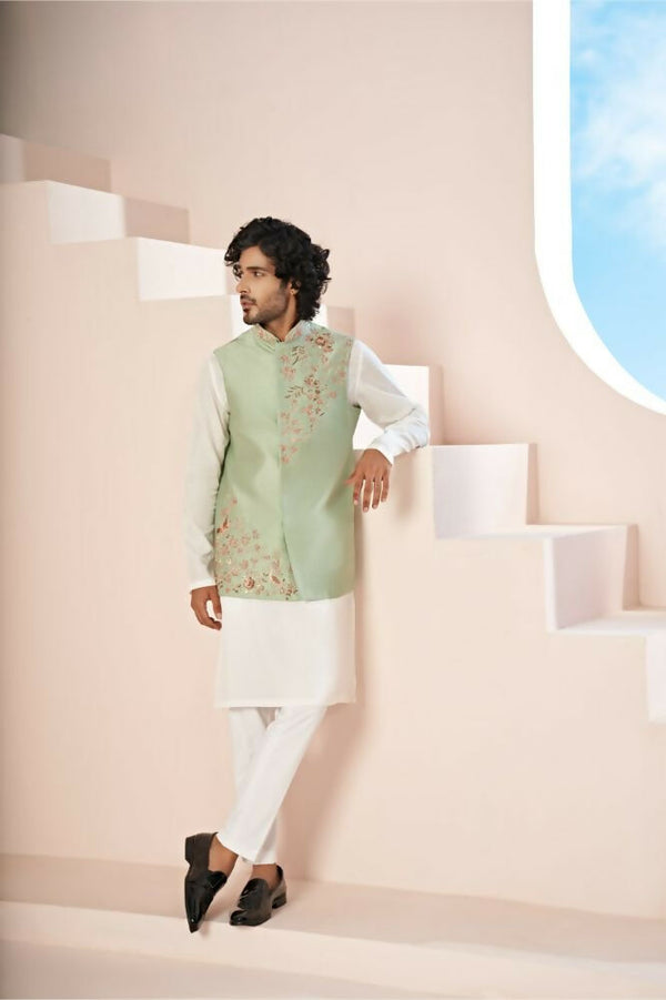 STUDIO_99_24.76646 (1)