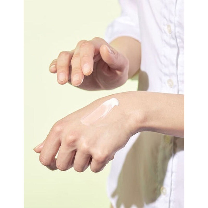 Shiseido Waso Color-Smart Day Time Moisturizer Oil-Free SPF 30 - Distacart