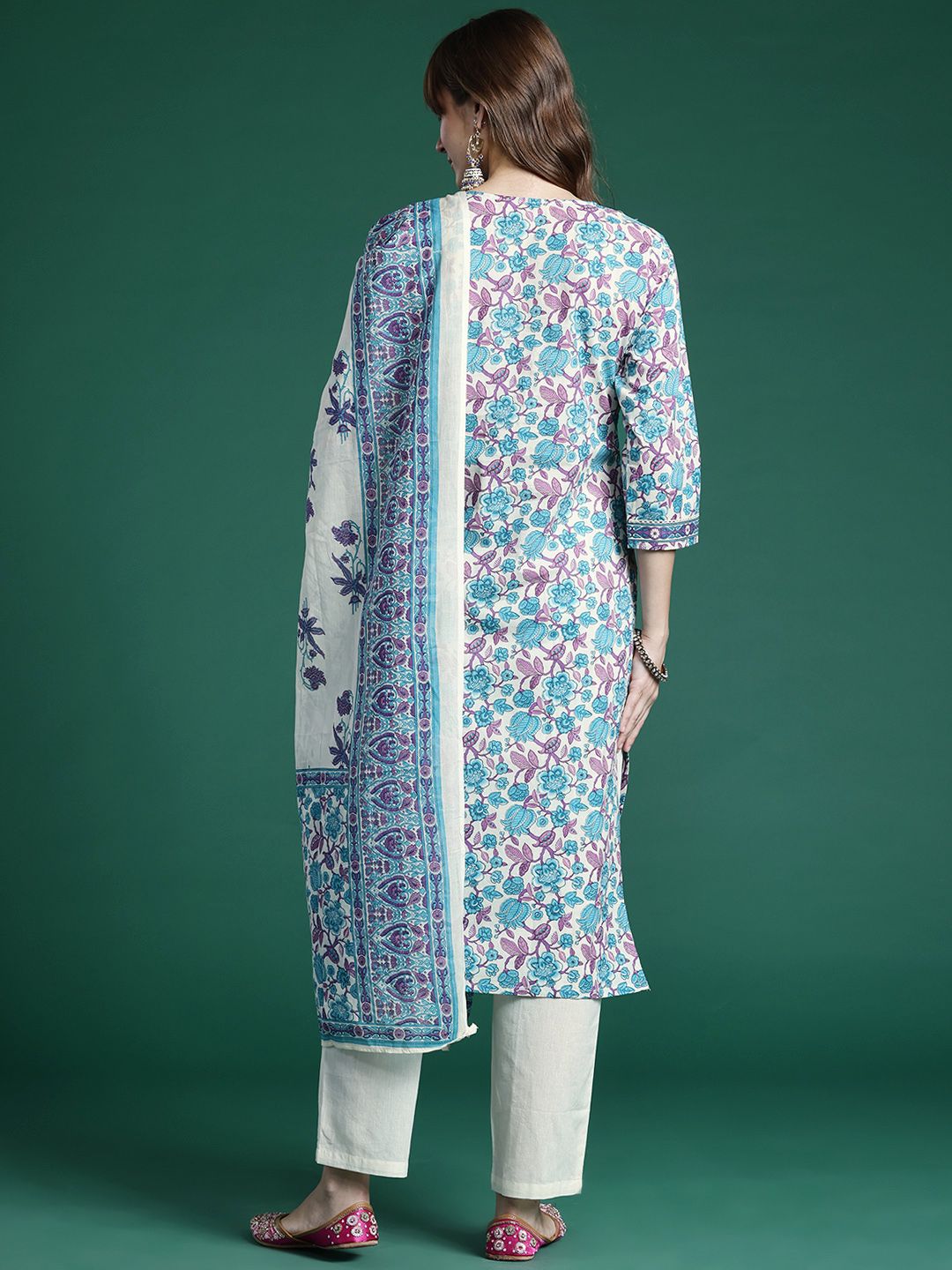 Indo Era Floral Printed Regular Pure Cotton Kurta with Trousers & Dupatta