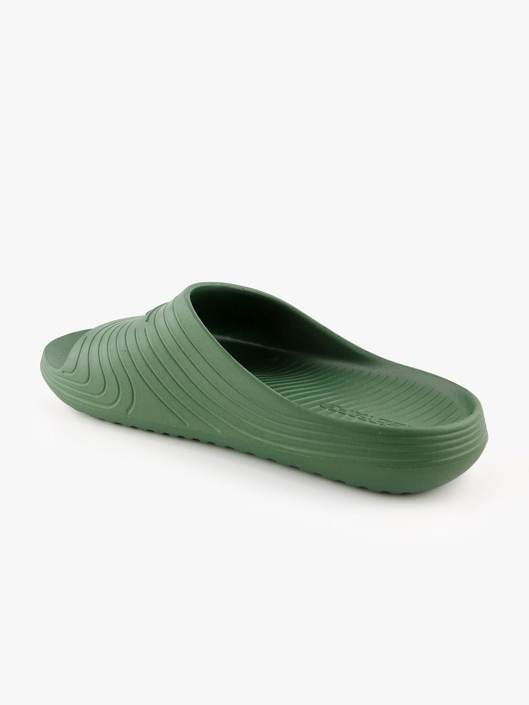 Red Tape Men Textured Sliders