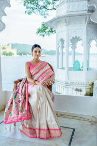 Thumbnail for Aastha Fashion Off White Woven Kanjivaram Silk Saree with Blouse - Distacart