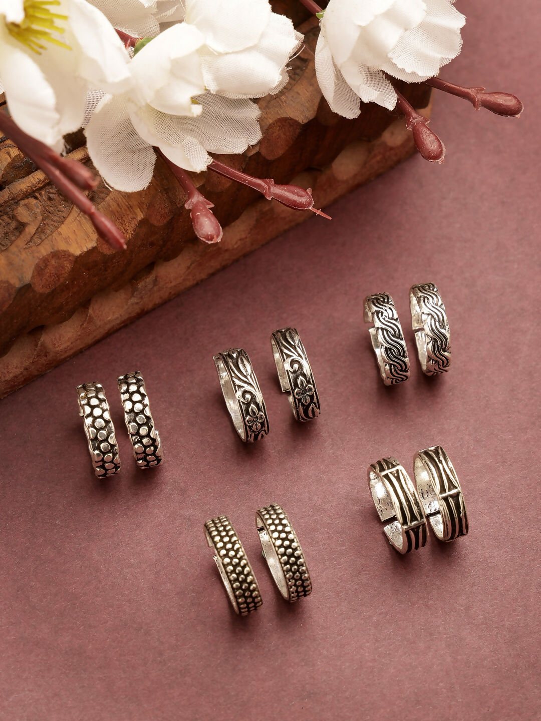 NVR Women's Set of 5 Silver-Plated German Silver Toe Ring
