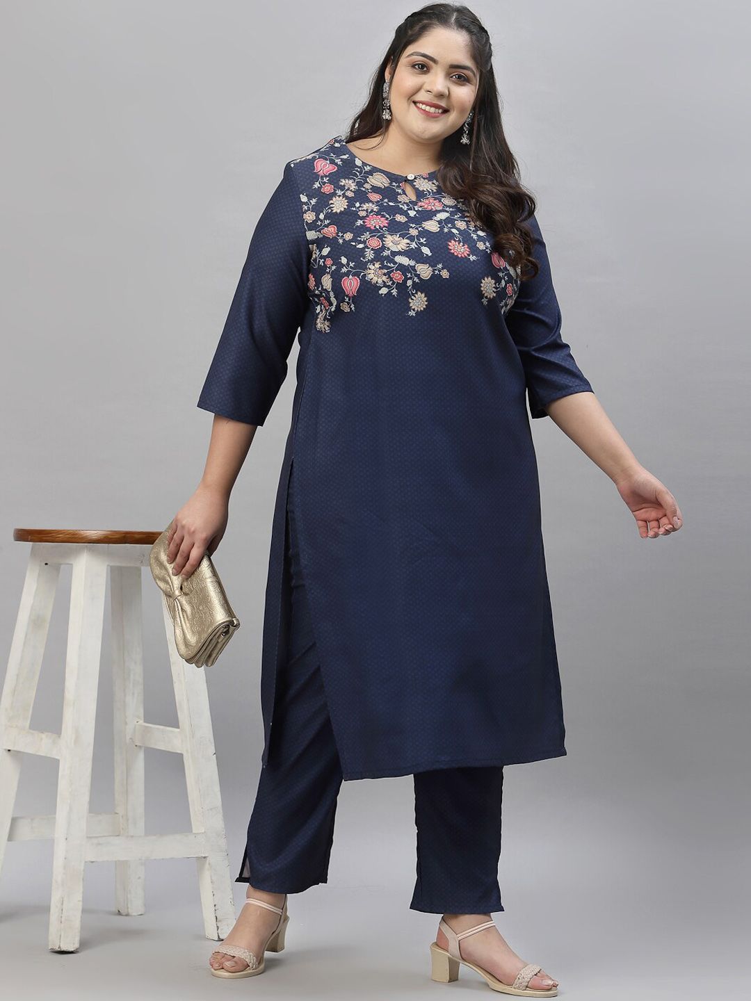 Sztori Plus Size Floral Printed Regular Kurta with Trousers - Distacart