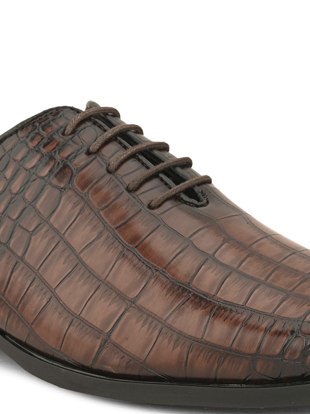 House of Pataudi Men Textured Formal Lace Up Oxfords