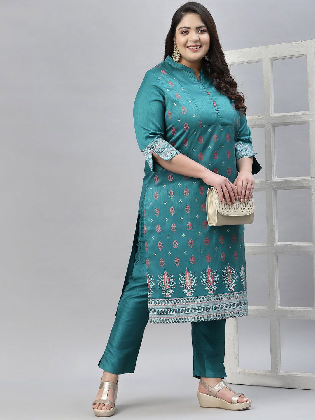 Sztori Plus Size Floral Foil Printed Straight Kurta With Trouser - Distacart