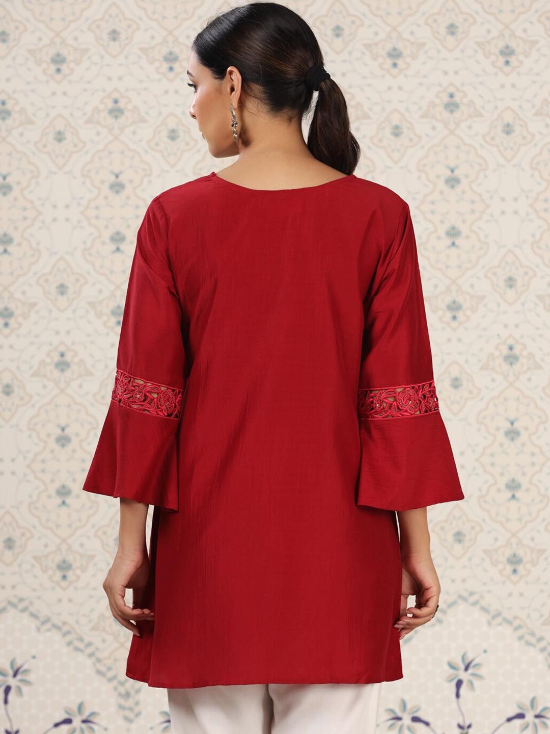Ode by House of Pataudi Red Ethnic Motifs Embroidered Bell Sleeves Kurta - Distacart