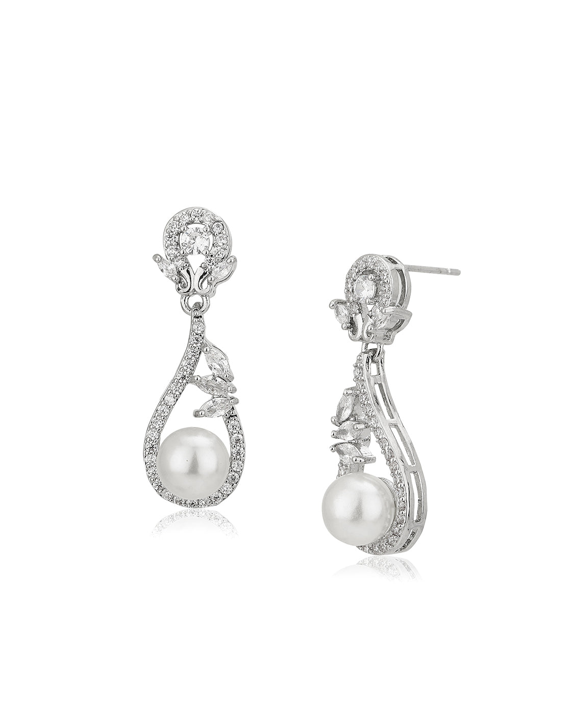 18Kt Gold Plated Dangling Chain With Cz Drop Earring - Wahe Jewels