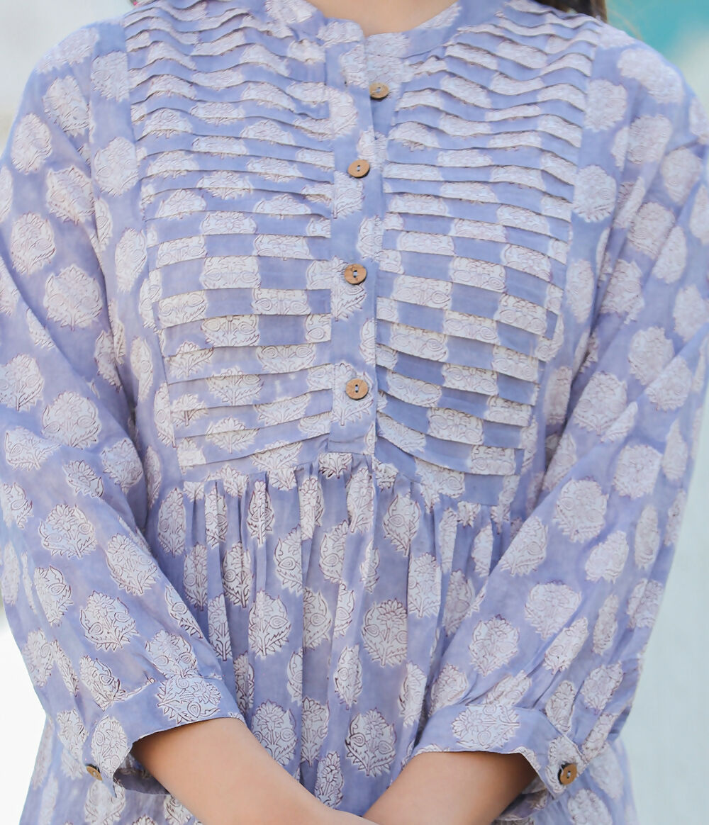 Kaajh Women's Grey Hand Block Printed Cotton Top - Distacart