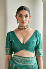 Thumbnail for Vishnu Weaves Women's Rama Handloom Raw Silk Thread Weaving Saree with Blouse